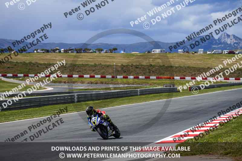 cadwell no limits trackday;cadwell park;cadwell park photographs;cadwell trackday photographs;enduro digital images;event digital images;eventdigitalimages;navarra;no limits trackdays;peter wileman photography;racing digital images;trackday digital images;trackday photos